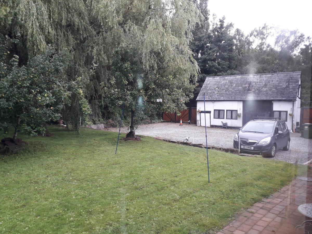Brook Barn