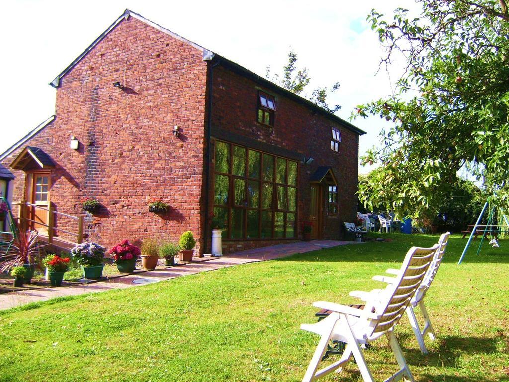 Frühstückspension Brook Barn 3*